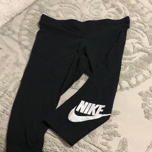 Nike Capri Leggings